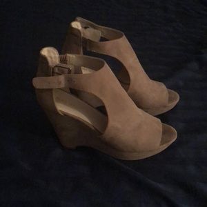 Nine West Beige Wedge Sandals